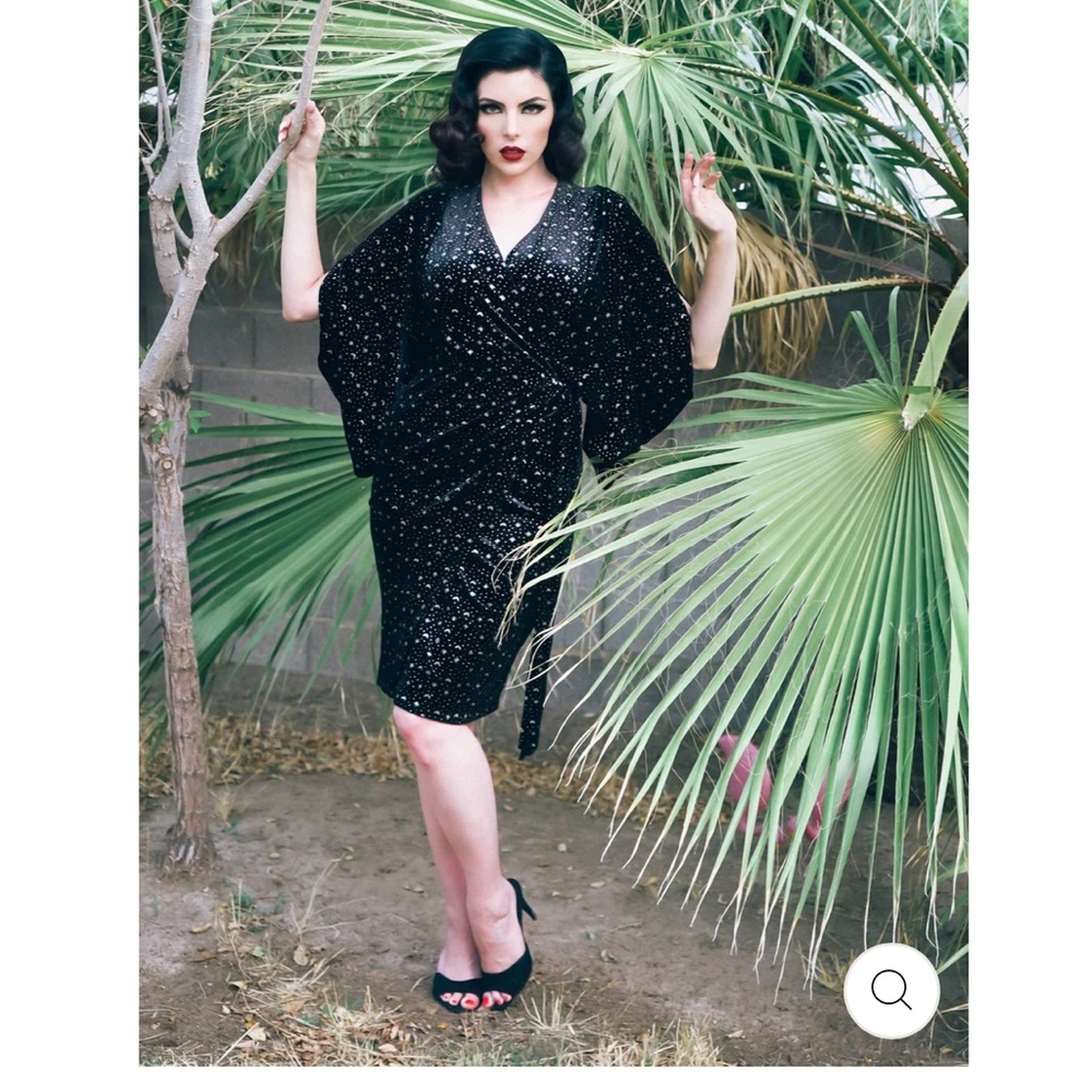 Elegant Black Sequin Dress